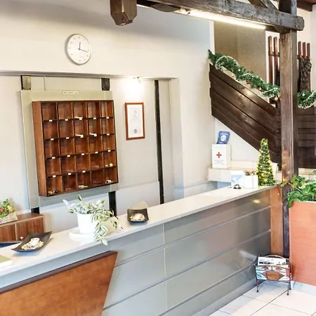 Bor Gostinjska kuća Novi Sad